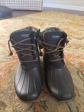 Sperry Black Quilted Lace-Up Duck Boots